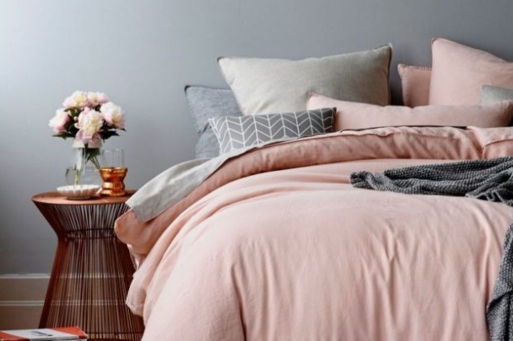 Bedding Materials: Cotton, Silk, Linen, Your Choice